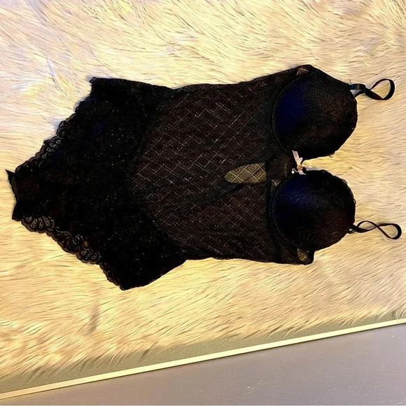 Daisy Fuentes Black Lace One Piece with Push Up Bra - Picture 1 of 10